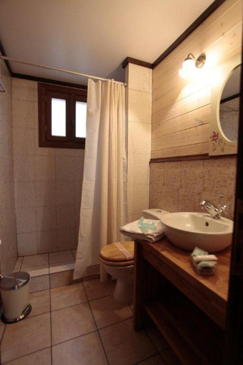 Ferienwohnung Efharis Filoxenon Pheneos Exterior foto