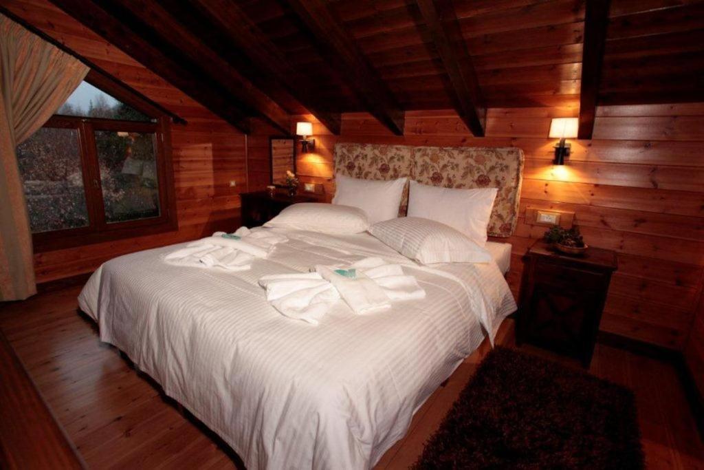 Ferienwohnung Efharis Filoxenon Pheneos Zimmer foto
